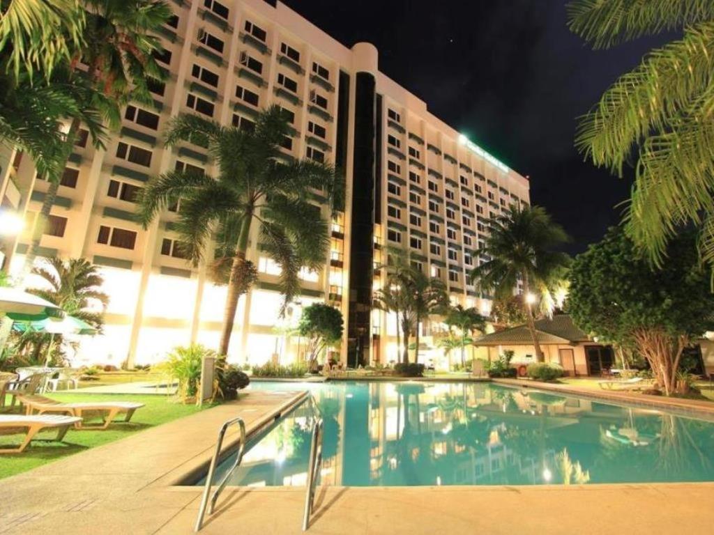Garden Orchid Hotel & Resort Corp. Замбоанга Екстериор снимка